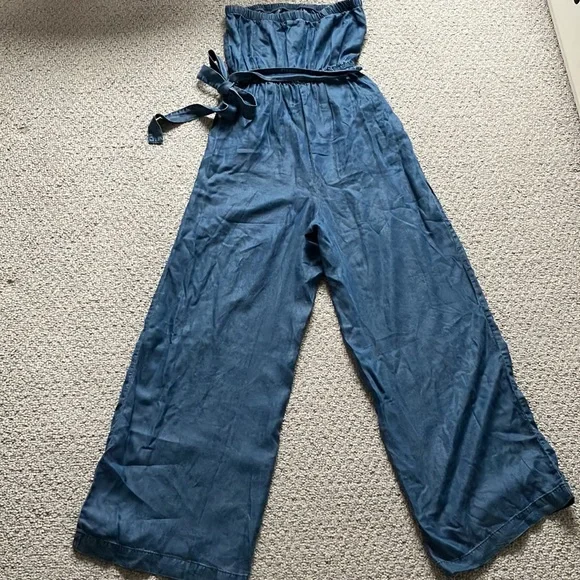 Forever 21 Strapless Chambray Wide Leg Strapless Jumpsuit Size S - Picture 6 of 7